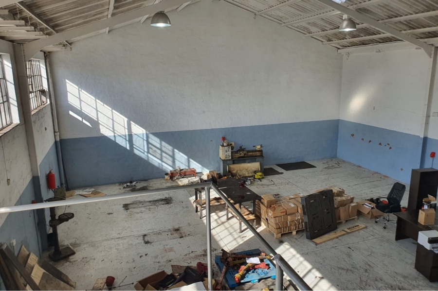 To Let commercial Property for Rent in Sidwell Eastern Cape